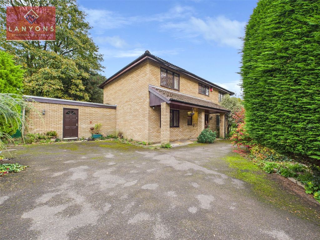 Property photo 1 of 34 Picture No. 24