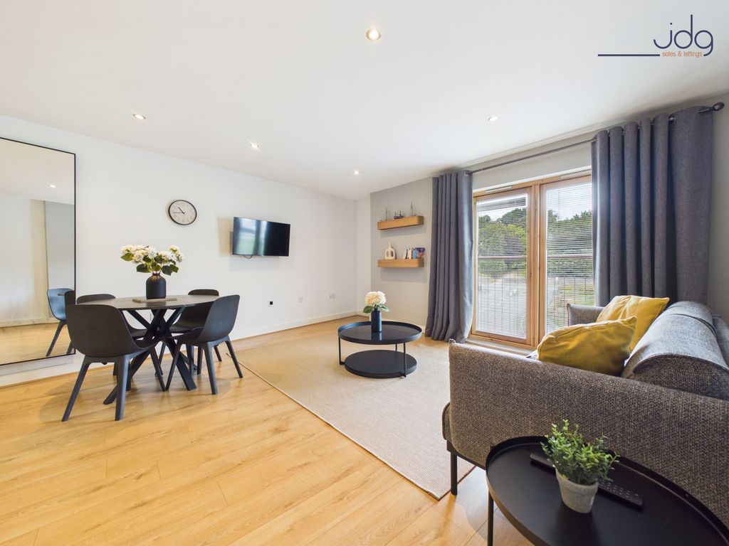 Property photo 2 of 8 Open Plan Living
