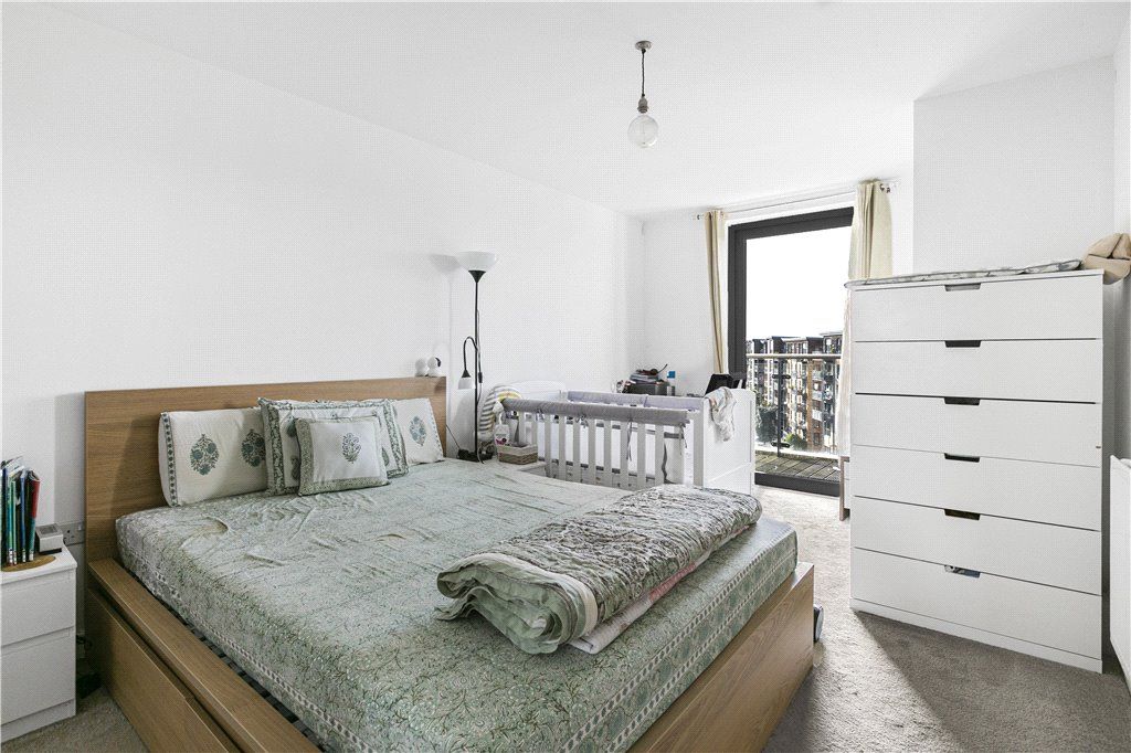 Property photo 3 of 36 Bedroom