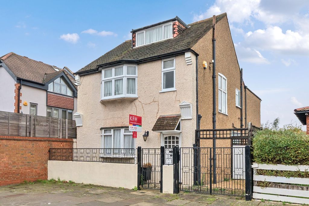 Property photo 1 of 19 Picture No. 03