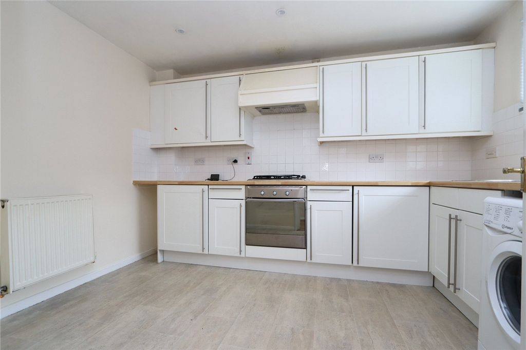 Property photo 3 of 16 Picture No. 09