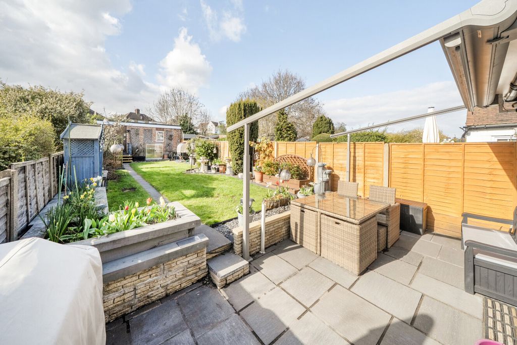 Property photo 3 of 19 1437515-4-69Caa29...