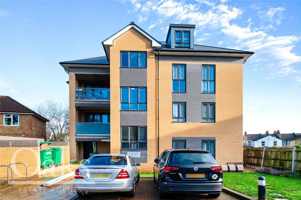 Property photo 2 of 12 Picture No. 13