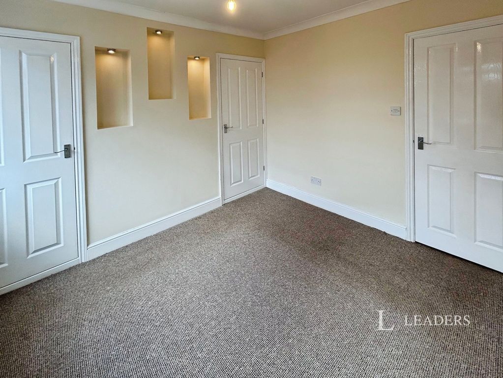 Property photo 1 of 6 Bedroom One