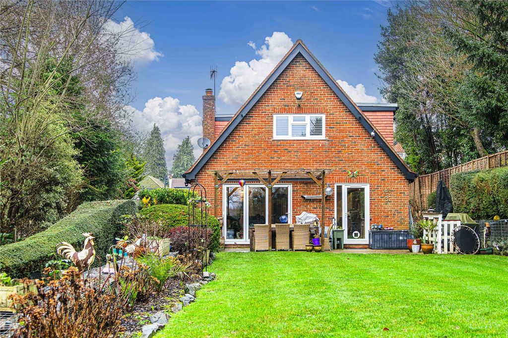 Property photo 2 of 22 Picture No. 14