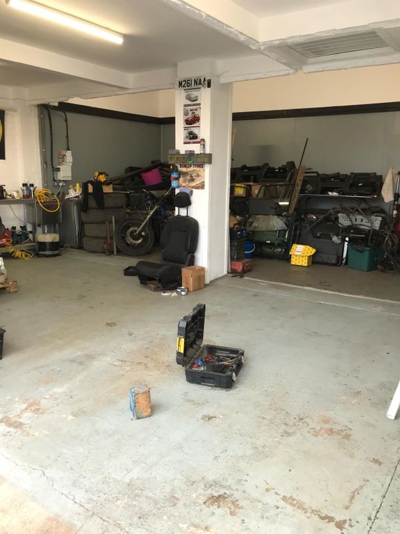 Property photo 1 of 1