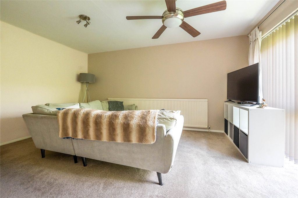 Property photo 1 of 8 Picture No. 09