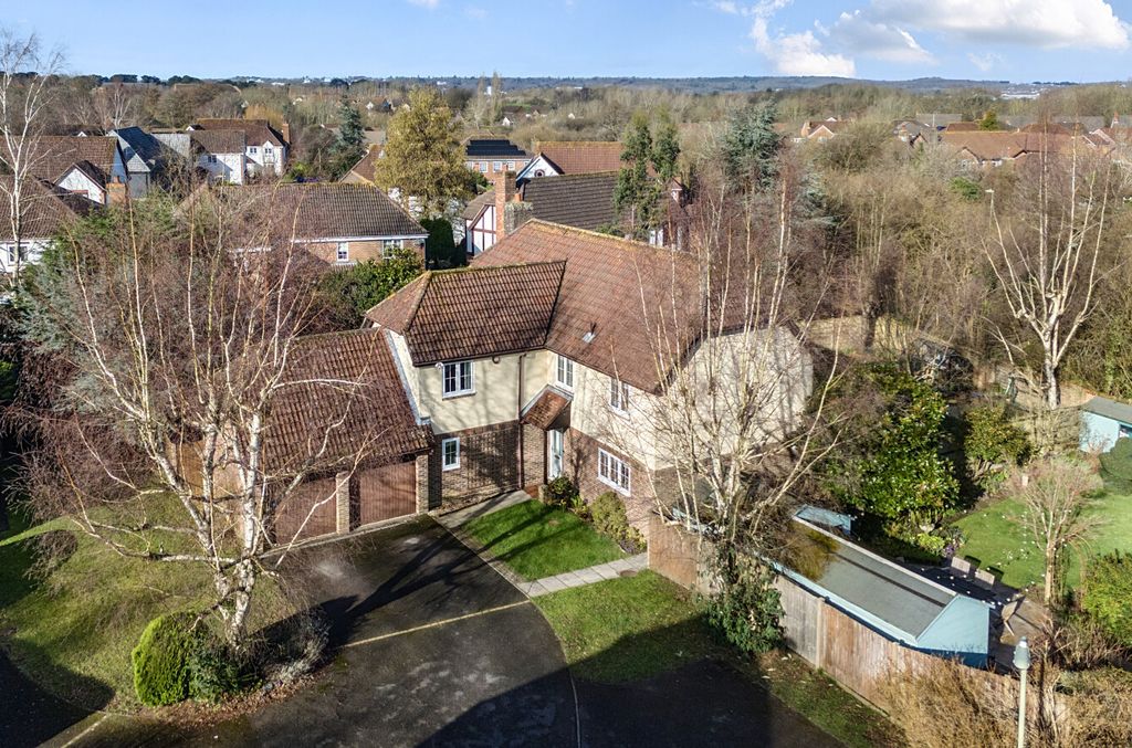 Property photo 1 of 18 1408904-10-699Dec...