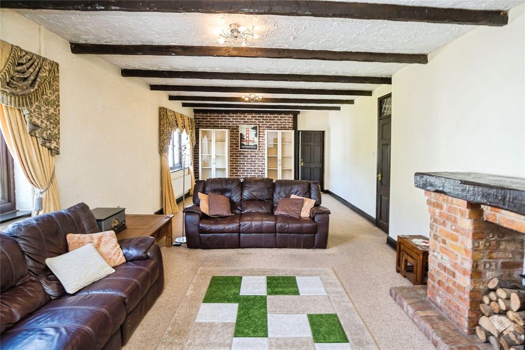 Property photo 3 of 27 1