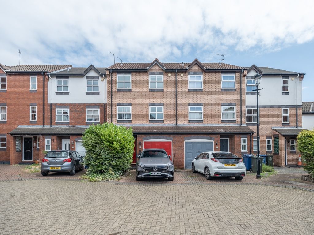 Property photo 2 of 19 3349302