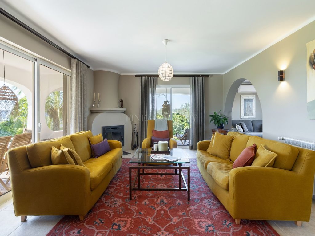 Property photo 2 of 30