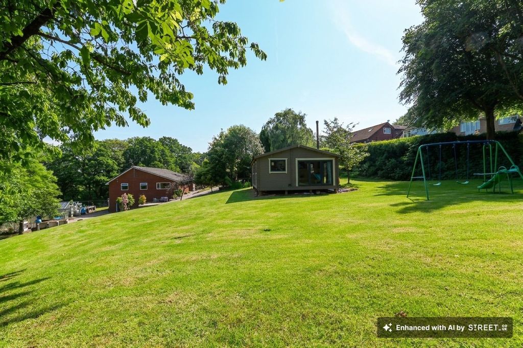 Property photo 3 of 63