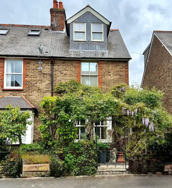 Property photo 2 of 43