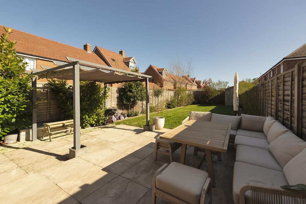 Property photo 1 of 20 1Bloxham18.Jpg