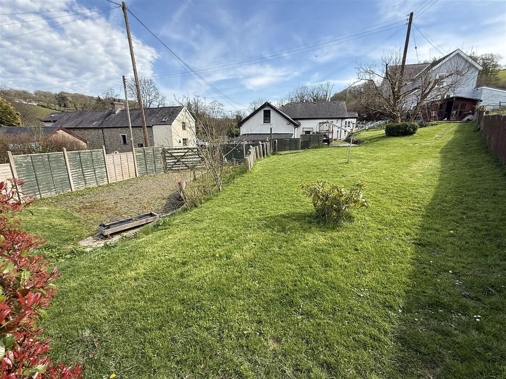 Property photo 1 of 22 Externally