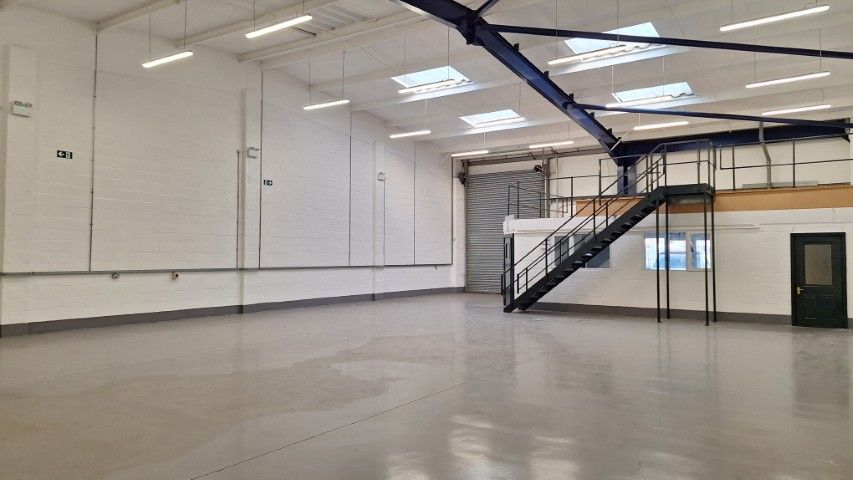 Property photo 3 of 6