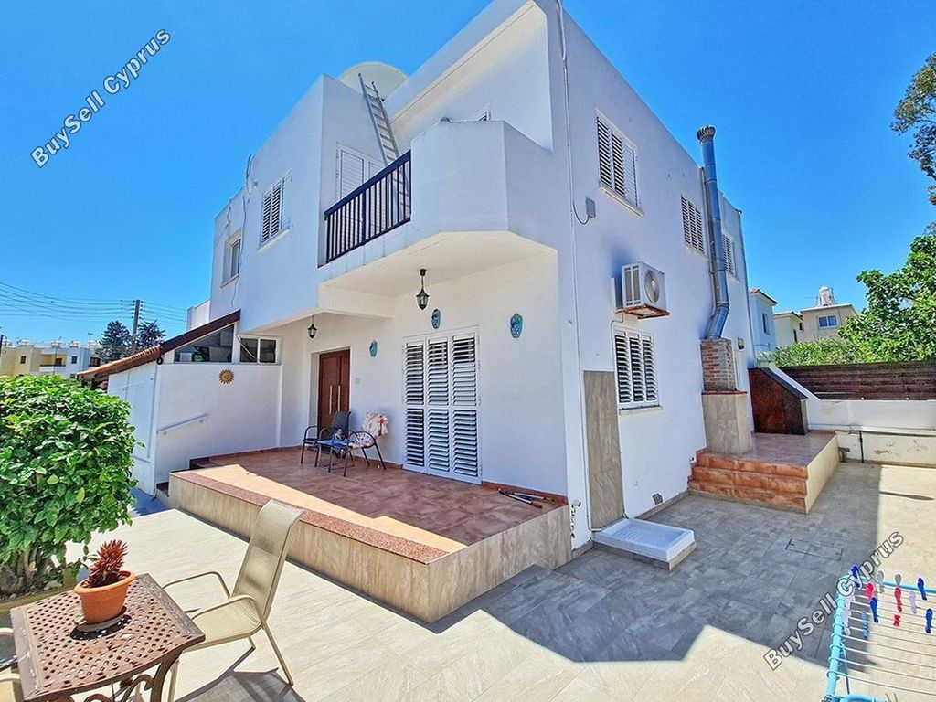 Property photo 1 of 34