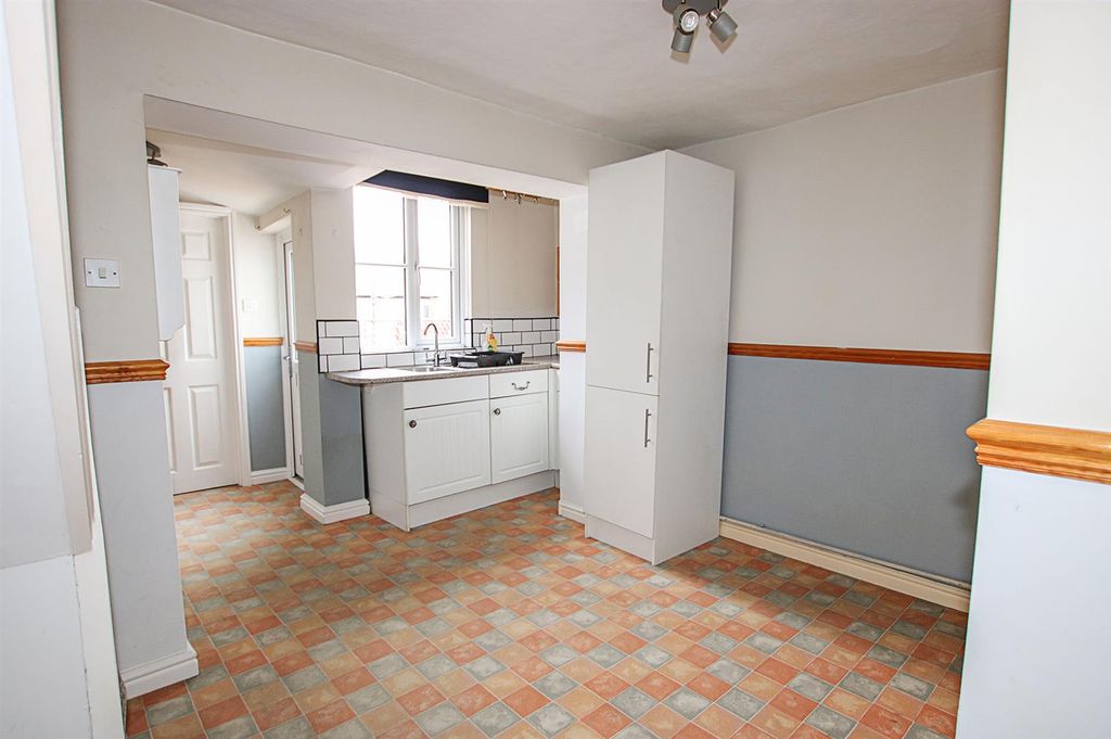 Property photo 3 of 12 Img_2114.Jpg