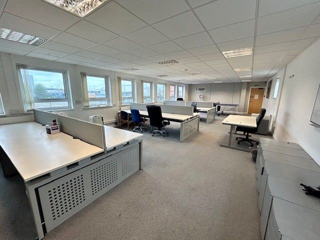 Property photo 3 of 6 Photo 2