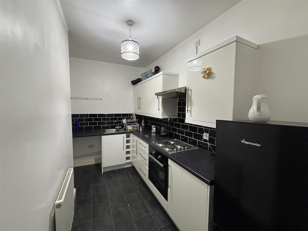 Property photo 3 of 6 Img_8982.Jpeg