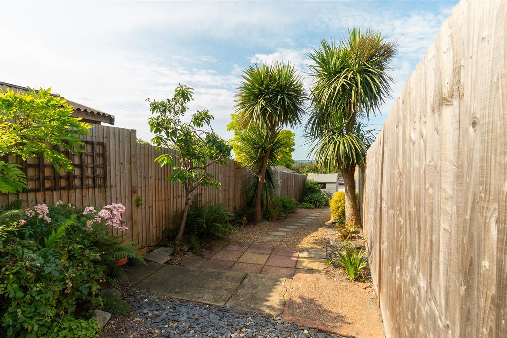 Property photo 2 of 13 Dsc08552.Jpg