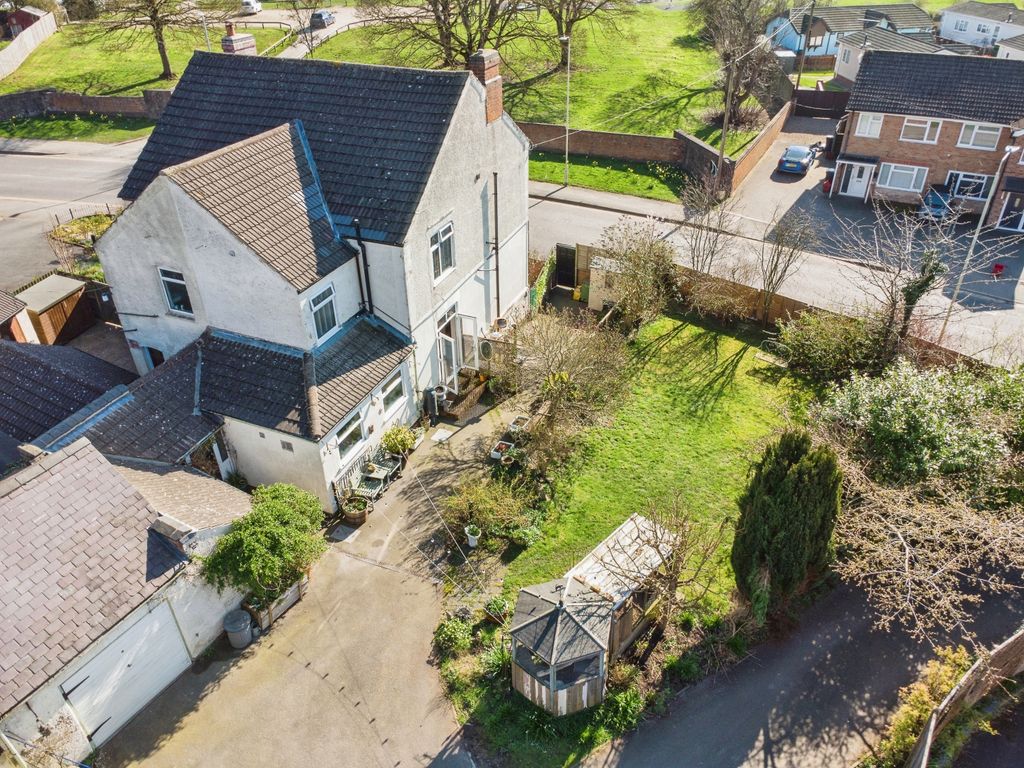 Property photo 2 of 21 Fd67F6d4-79 20Station 20rd 20- 20051 (1)