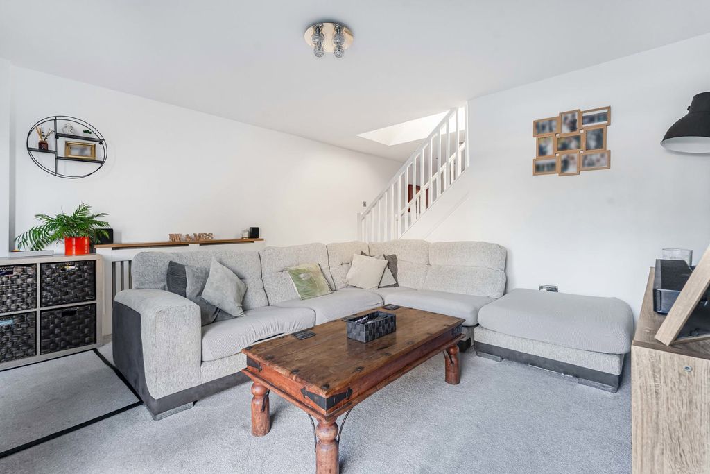 Property photo 3 of 13 Reception Room