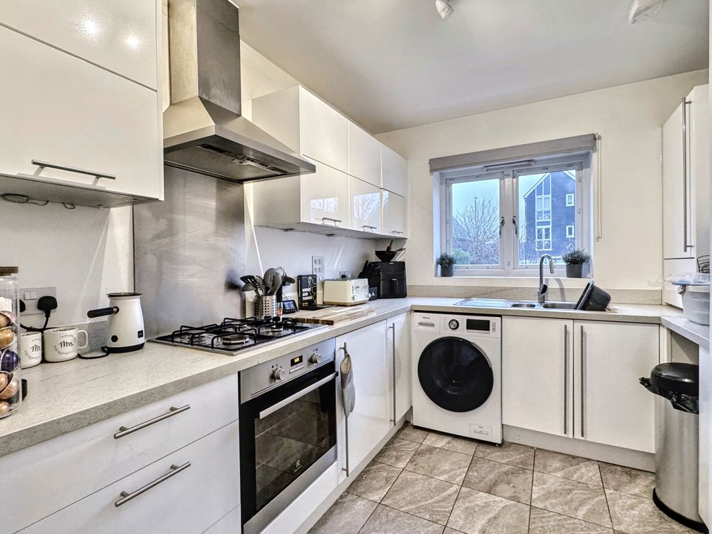 Property photo 3 of 15 Img_6770