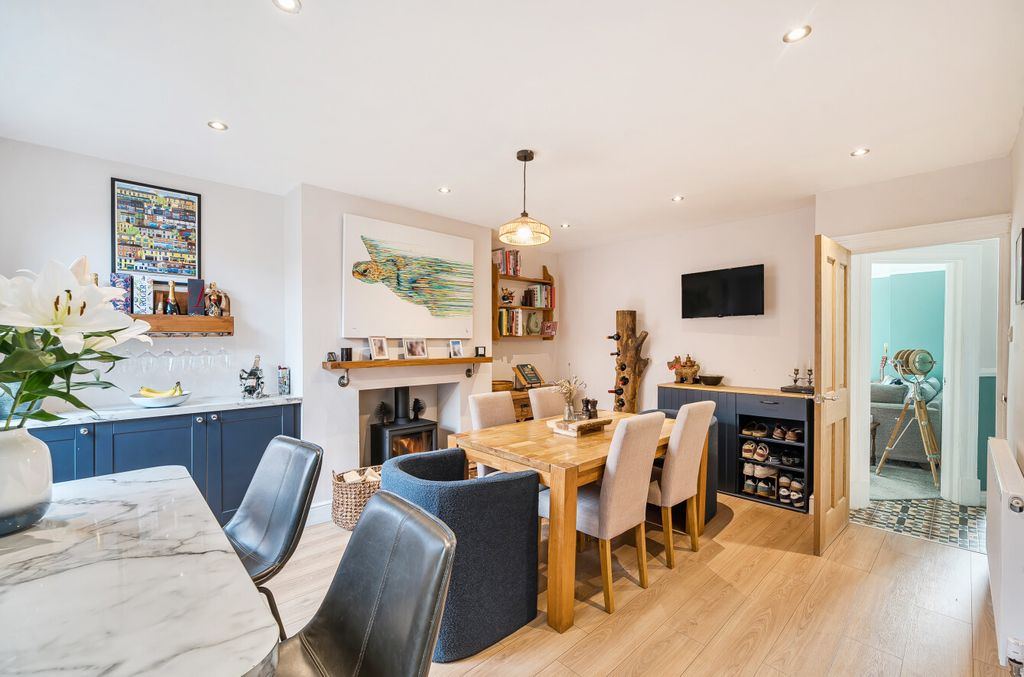 Property photo 3 of 24 Dining Room