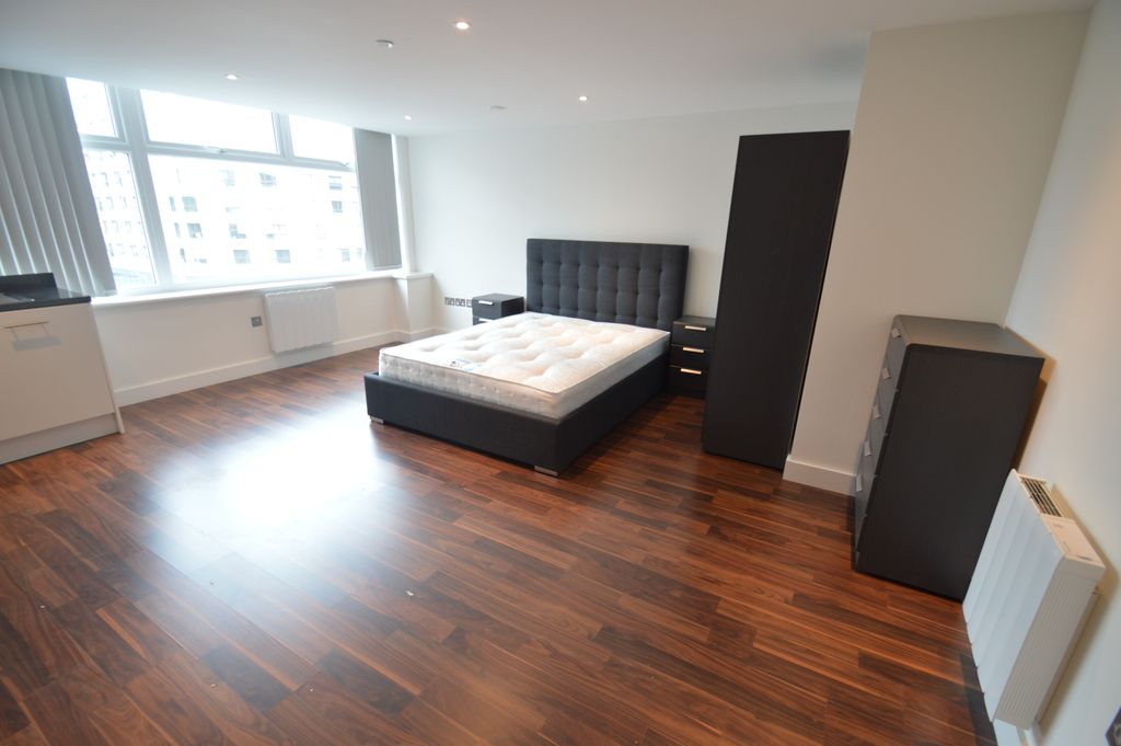 Property photo 2 of 4 28 Zenith 2.Jpg