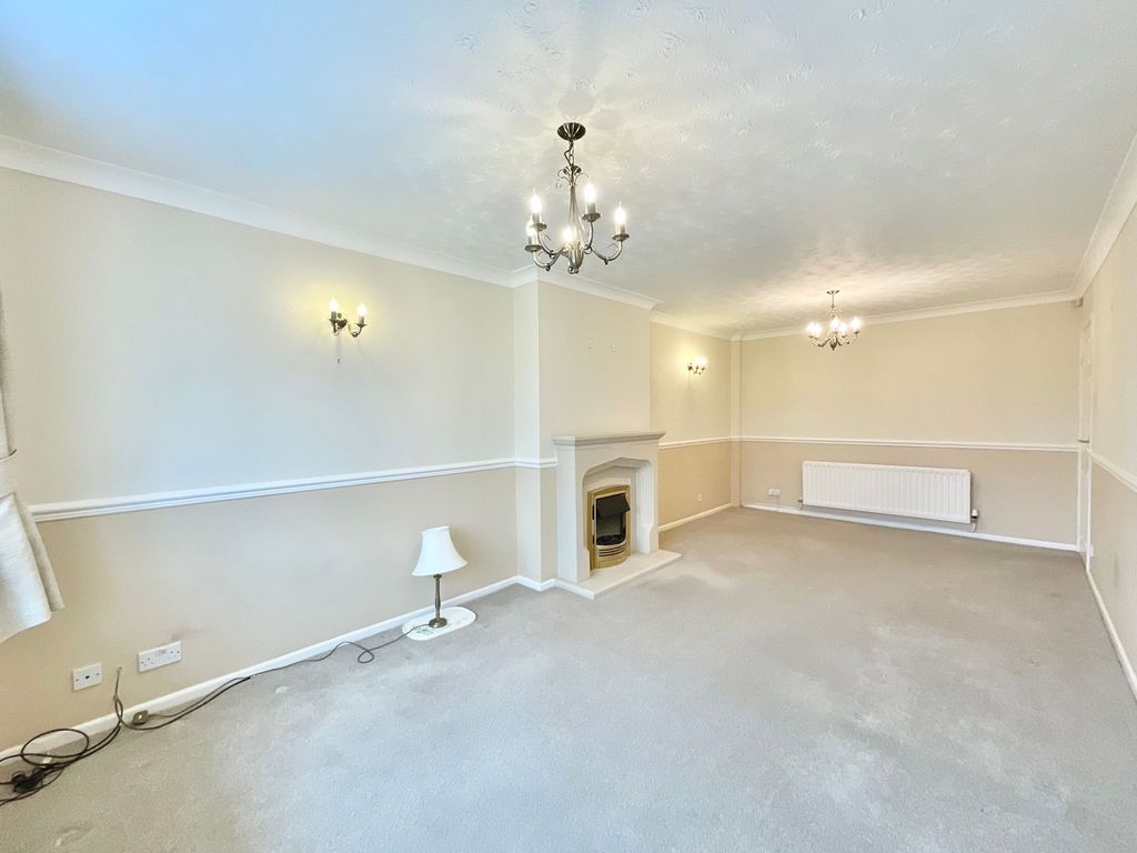 Property photo 3 of 22