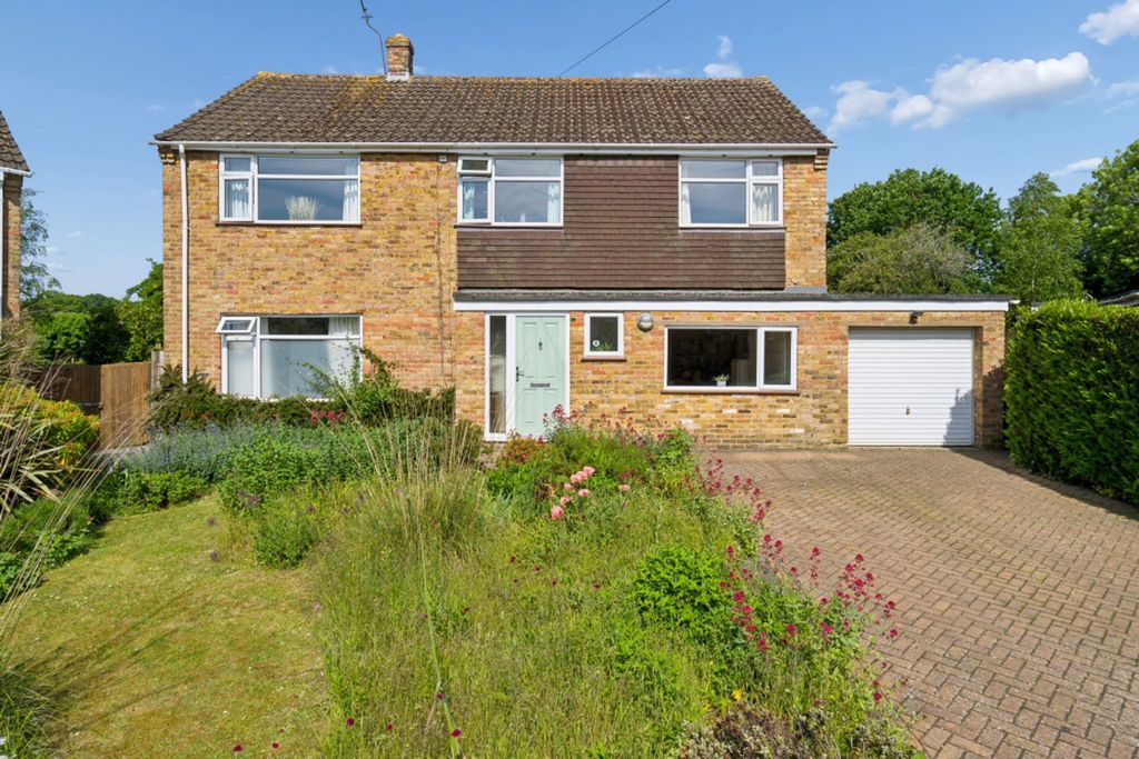 Property photo 1 of 36