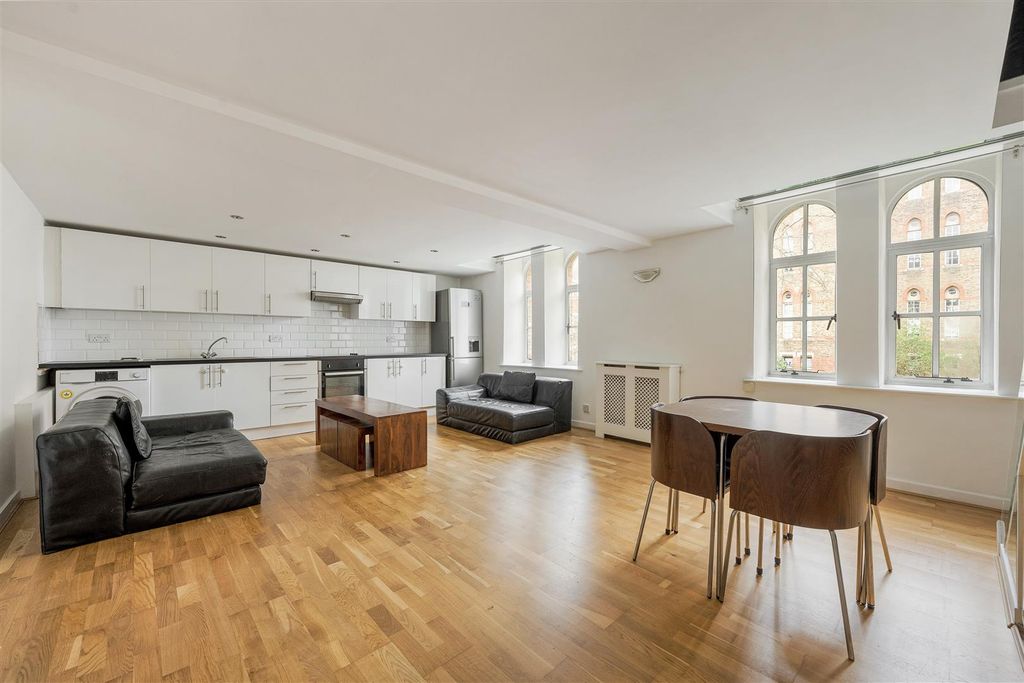 Property photo 2 of 36 Kitchen:Diner 7.Jpg