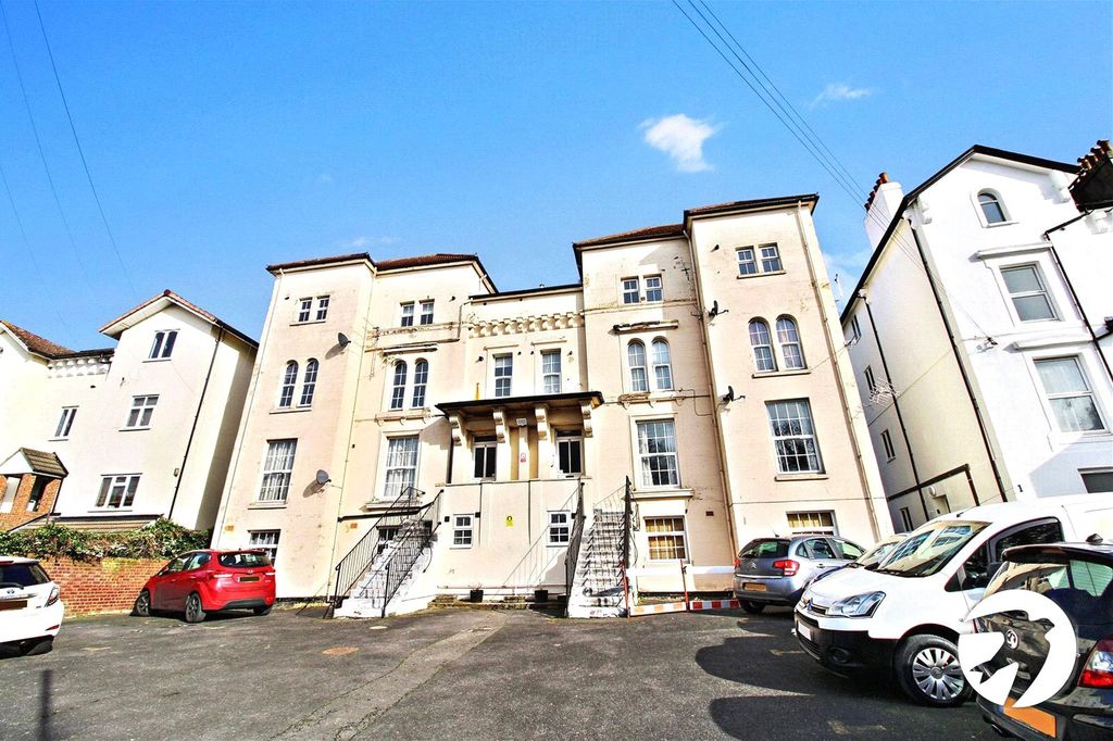 Property photo 1 of 6 Front