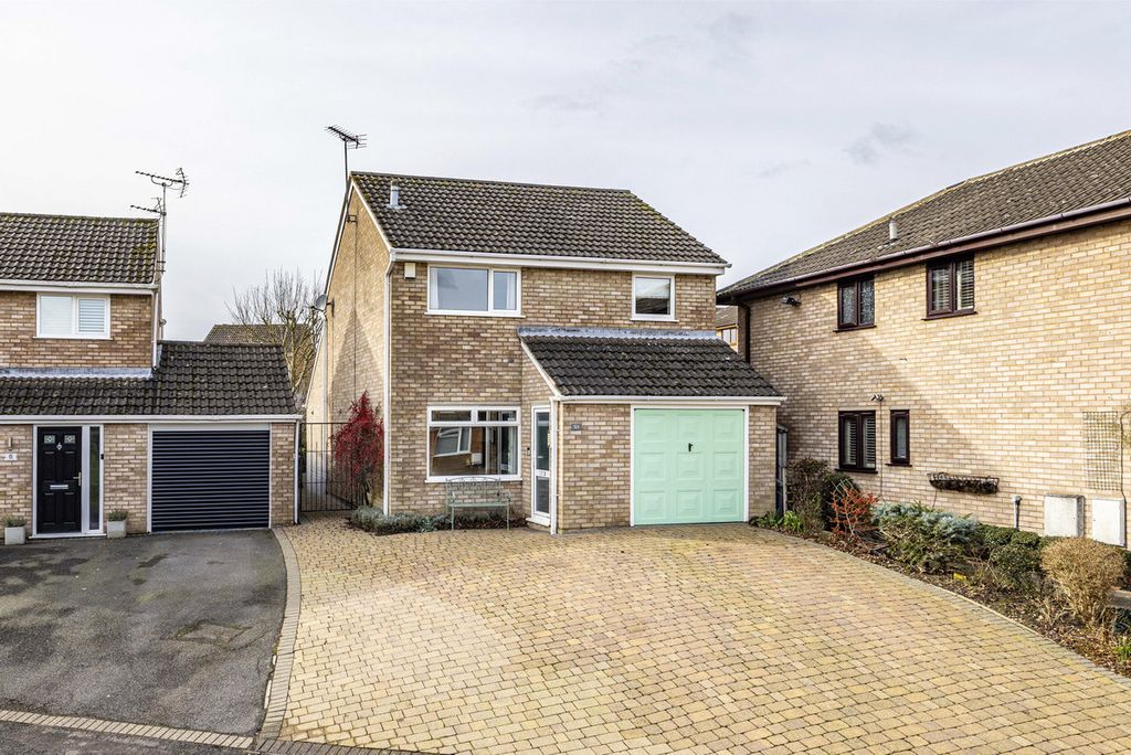 Property photo 1 of 11