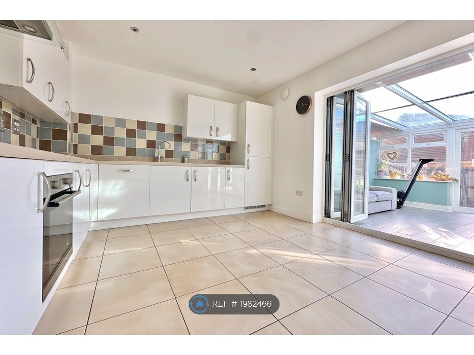 Property photo 2 of 12 Kitchen/Dinning Area 1