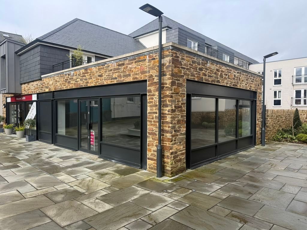 Property photo 3 of 11 Photo 2