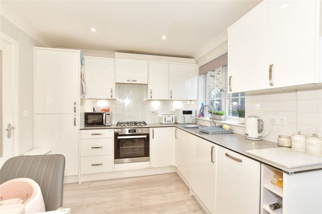 Property photo 3 of 10 Kitchen/ Diner