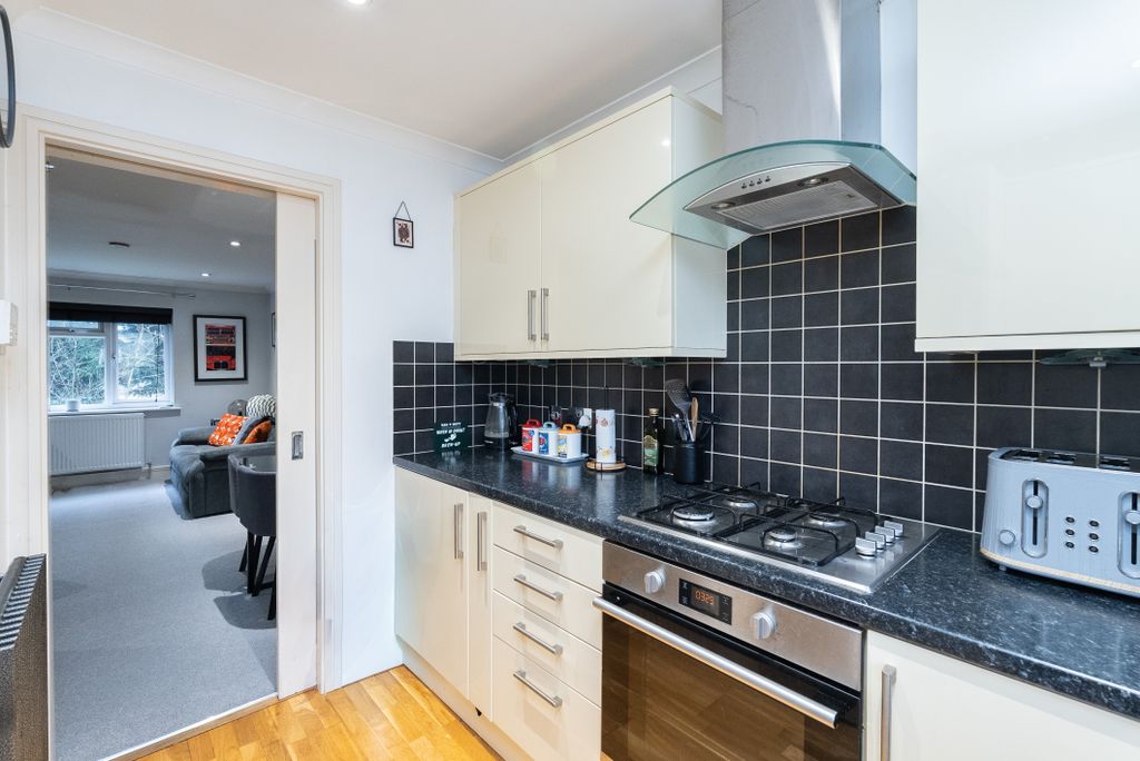 Property photo 3 of 9 Dsc07760