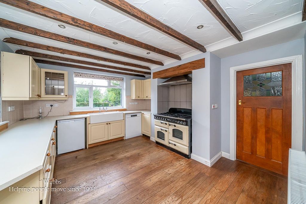 Property photo 3 of 26 Webbs-8.Jpg