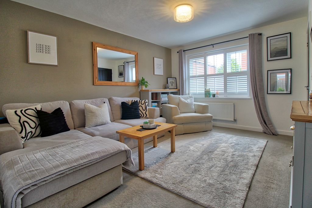 Property photo 3 of 18 Img_3527