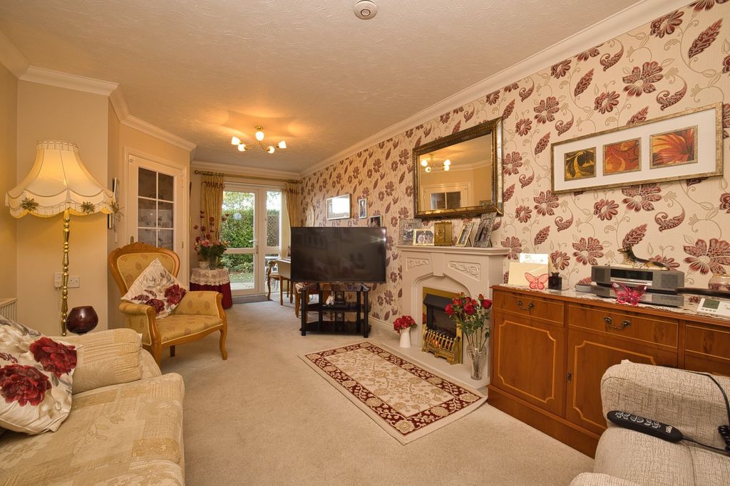 Property photo 2 of 9 Picture 2