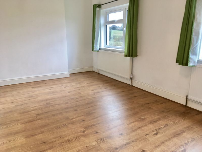 Property photo 2 of 12 Photo 12