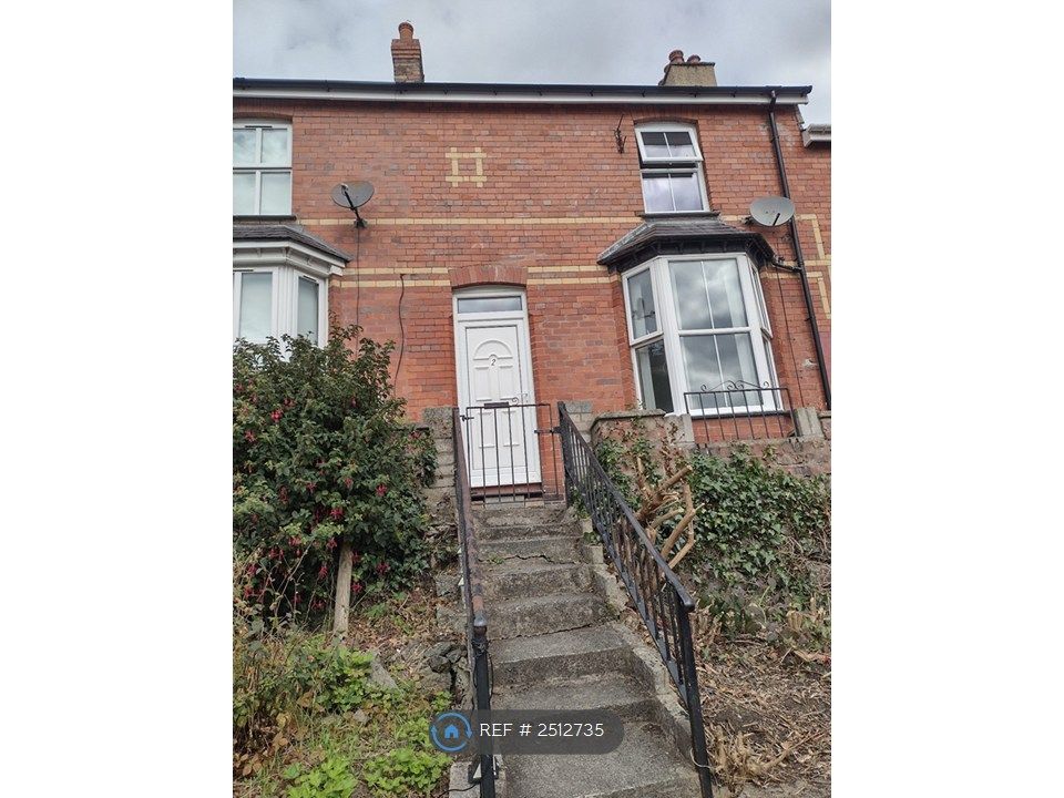 Property photo 1 of 10 Front