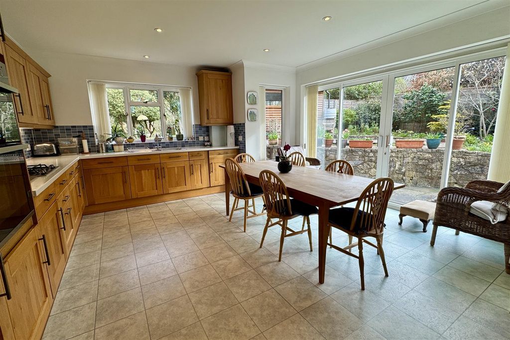 Property photo 3 of 26 Img_3834.Jpg