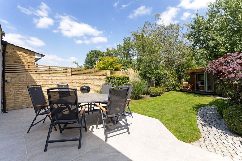 Property photo 3 of 17 Picture No. 76