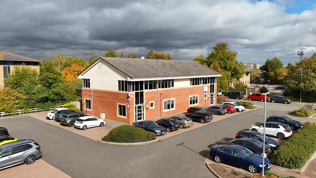 Property photo 1 of 10 78Athenacourtcv34_Highres90.Jpg