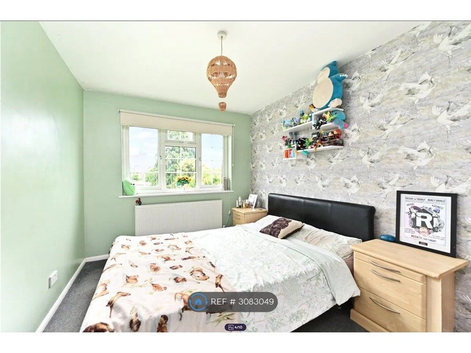 Property photo 2 of 9