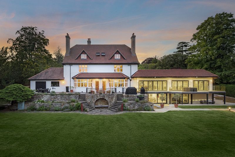 Property photo 1 of 49