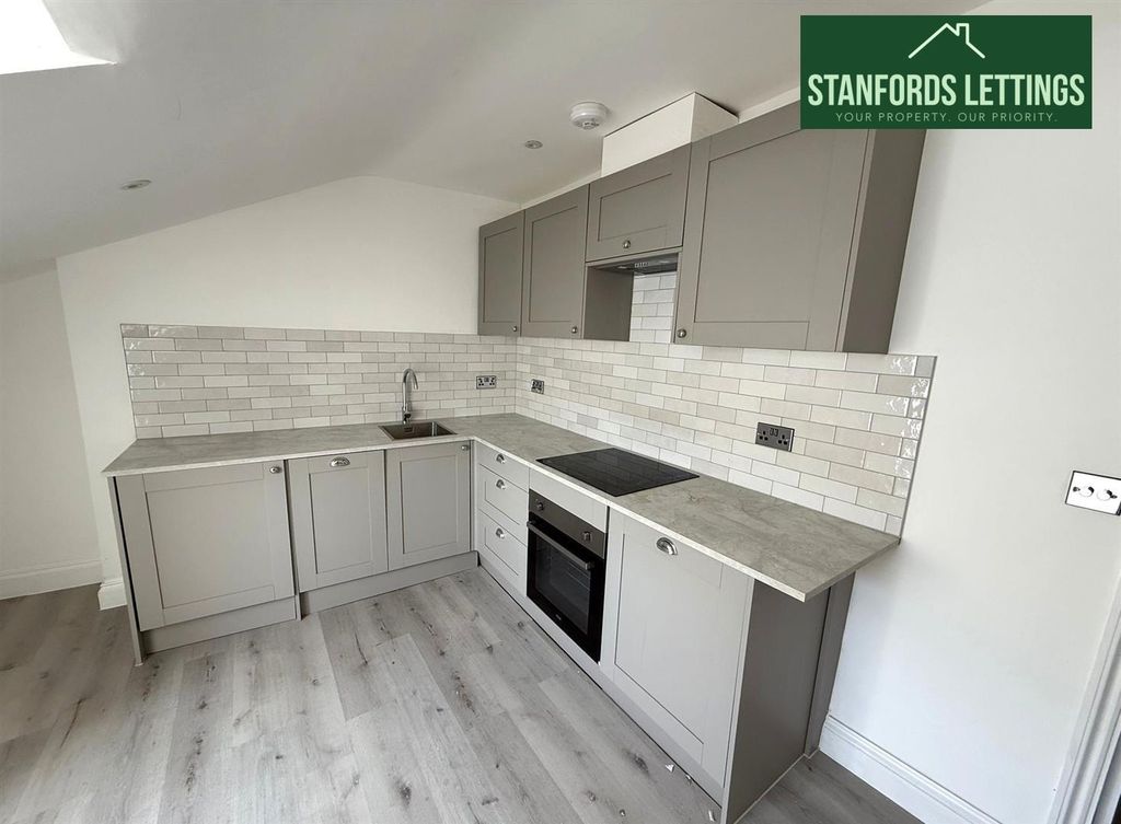 Property photo 2 of 7 7Hvxlq2Lgewvbhasdziceg.Jpg